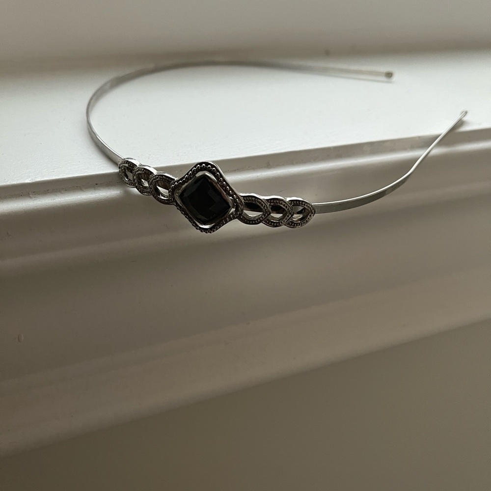 Hairband brand new retail $89